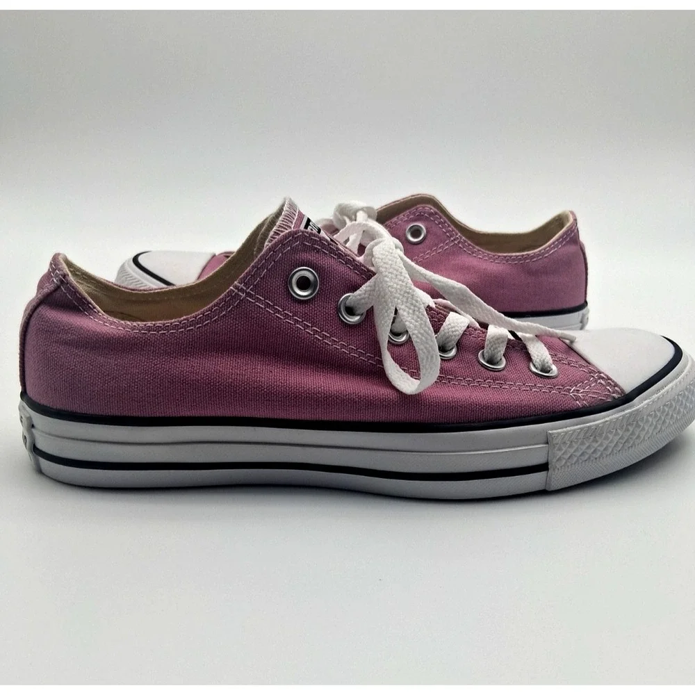 Converse Chuck Taylor All Star Pink Canvas Sneakers Low Top Size 6 Men Women 8